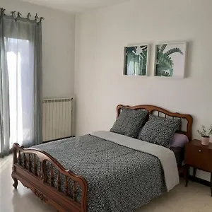 De Maison Entierement Renove Avec Garage Carnoux-en-Provence